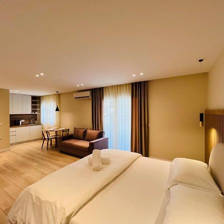 Tirana Center Hideaway Apartman Kültér fotó