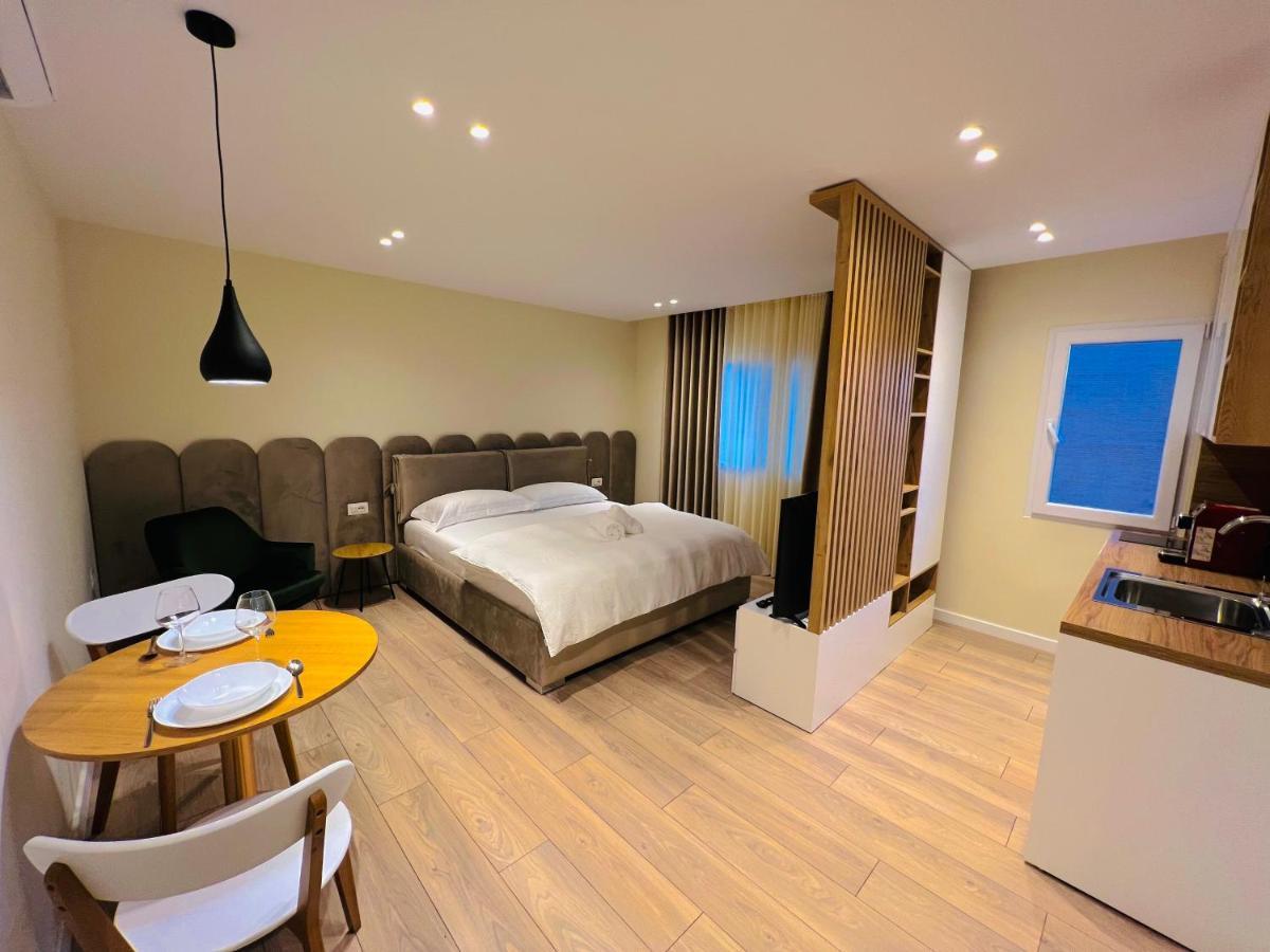 Tirana Center Hideaway Apartman Kültér fotó