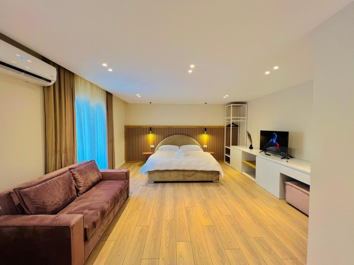 Tirana Center Hideaway Apartman Kültér fotó
