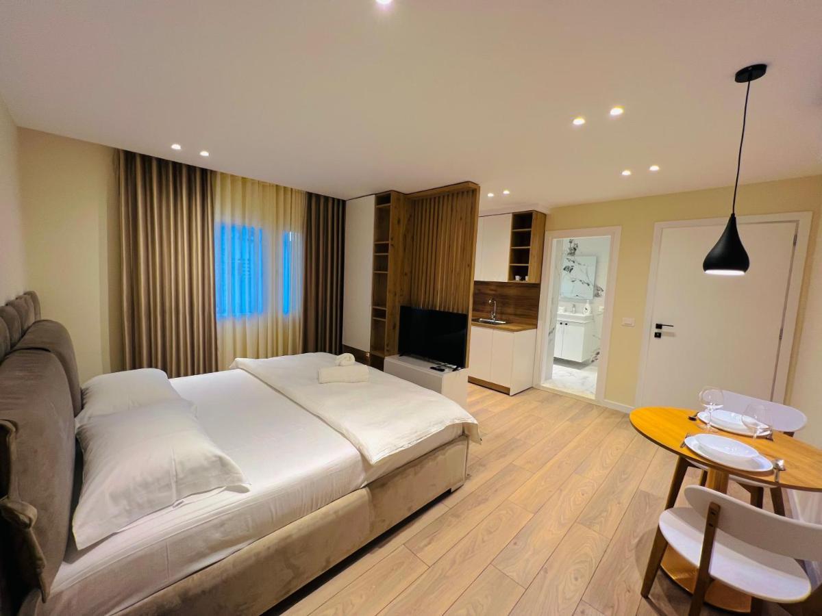 Tirana Center Hideaway Apartman Kültér fotó